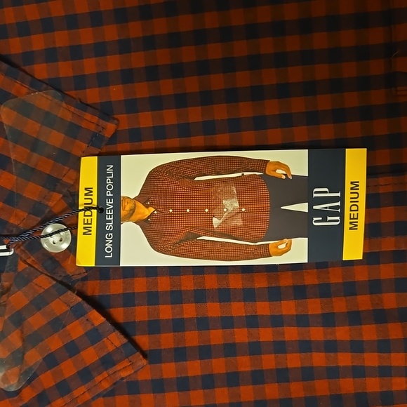 NWT GAP red & blue button up shirt medium - Picture 5 of 5